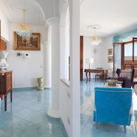 Amore Rentals - Appartamento Cielomare Sorrento Dış mekan fotoğraf