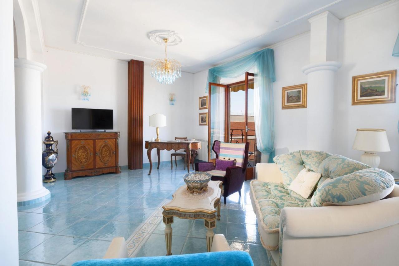 Amore Rentals - Appartamento Cielomare Sorrento Dış mekan fotoğraf